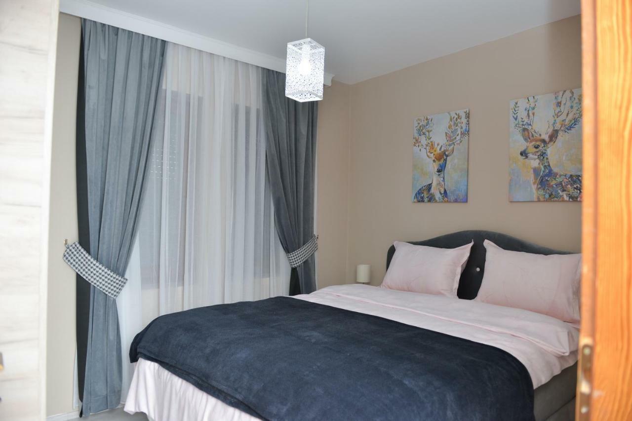 Apartman Filip Novi Pazar Buitenkant foto