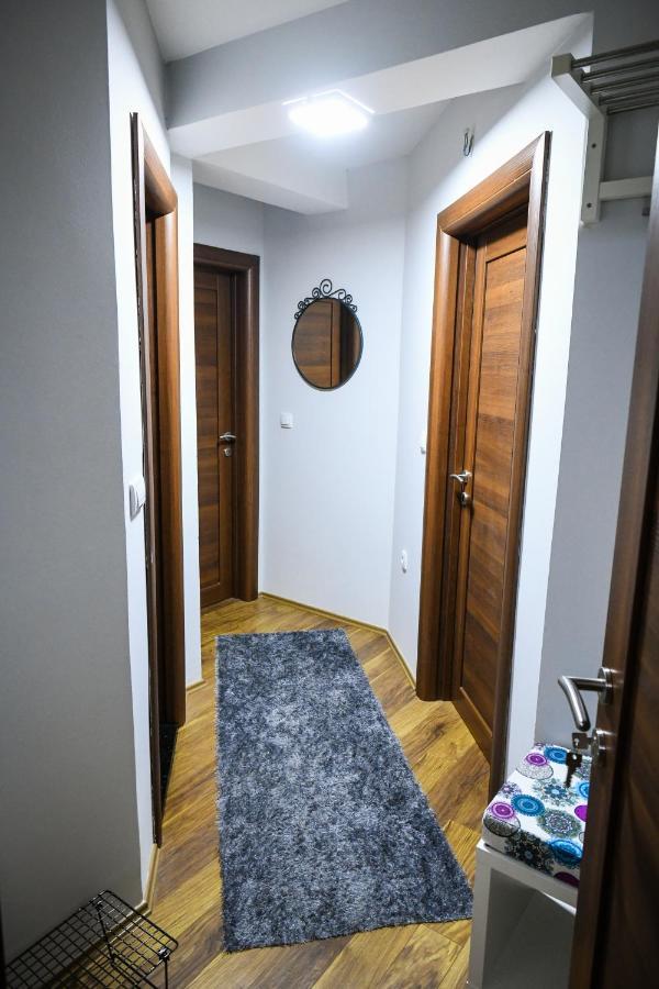 Apartman Filip Appartement Novi Pazar Buitenkant foto